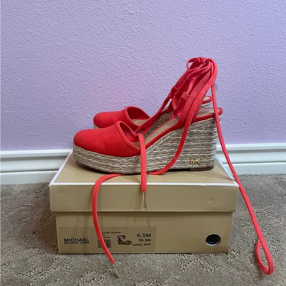 Michael Kors Orange Lace Up Wedges/Heels Size 6.5 - Picture 5 of 9